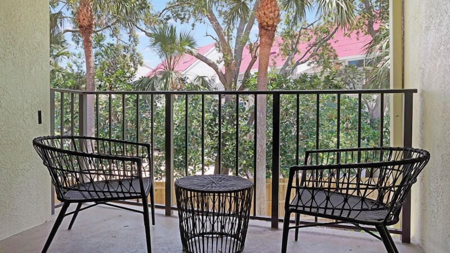 Condos at Wander Residences in Tierra Verde