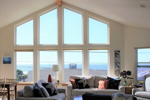 Smart TV, fireplace, video games, DVD player