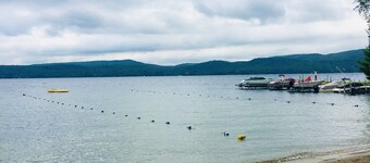 Quaint Cottage On The Lake!