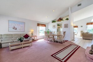 Dining/Living area