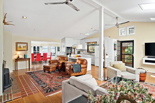 TRAEGER PELLET GRILL, kayaks, canoës: pêche, divertissement en famille sur le chenal principal