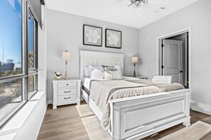 2 chambres, fer et planche à repasser, Wi-Fi gratuit, draps fournis