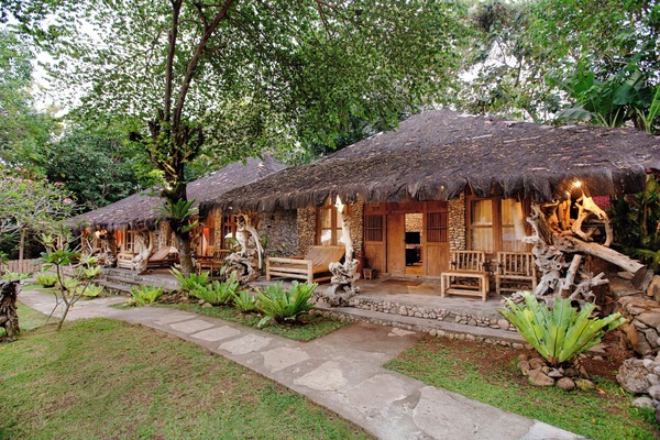 Royal-værelse - 1 kingsize-seng - udsigt til have - ved bjerg | Terrasse/gårdhave