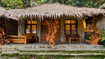 Royal Stone House | Terrace/patio