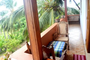 Apartamento Deluxe, vistas al jardín, junto a la playa | Balcón