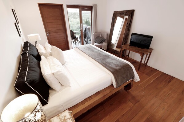 Villa, 2 chambres | 2 chambres, minibar, coffres-forts dans les chambres, bureau