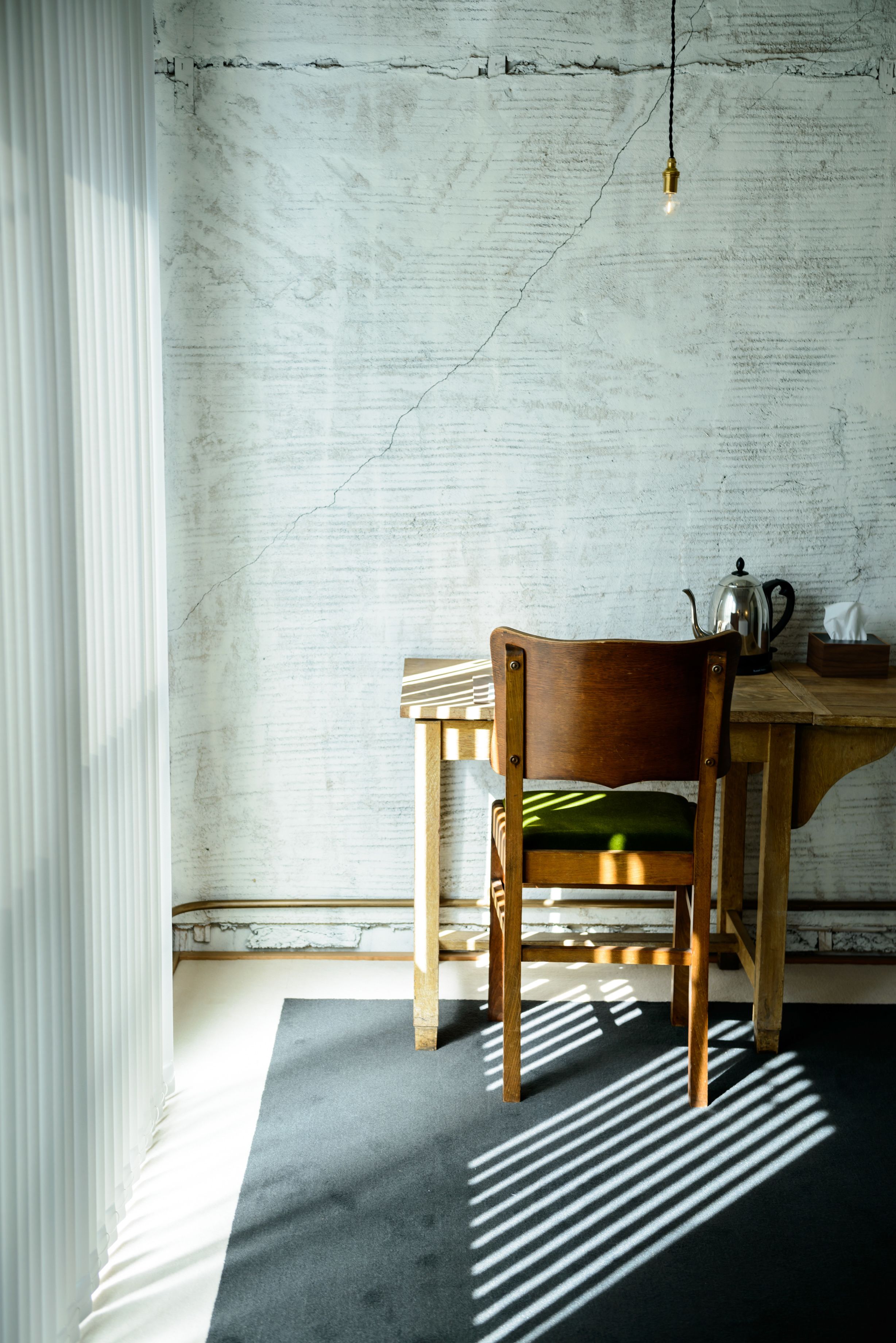 1 bedroom, individually decorated, individually furnished, desk