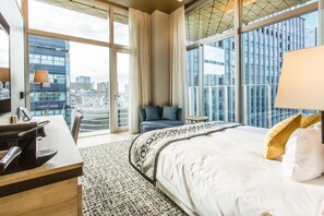 Superior Double Room, 1 King Bed, Non Smoking, Balcony | Premium bedding, in-room safe, desk, iron/ironing board - Hotel Musse Ginza Meitetsu (Tokyo)