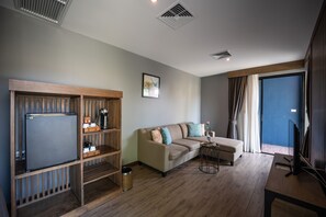 Pool Villa 2 Bedrooms | Living area
