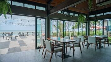 Breakfast, lunch, dinner served; international cuisine, beach views