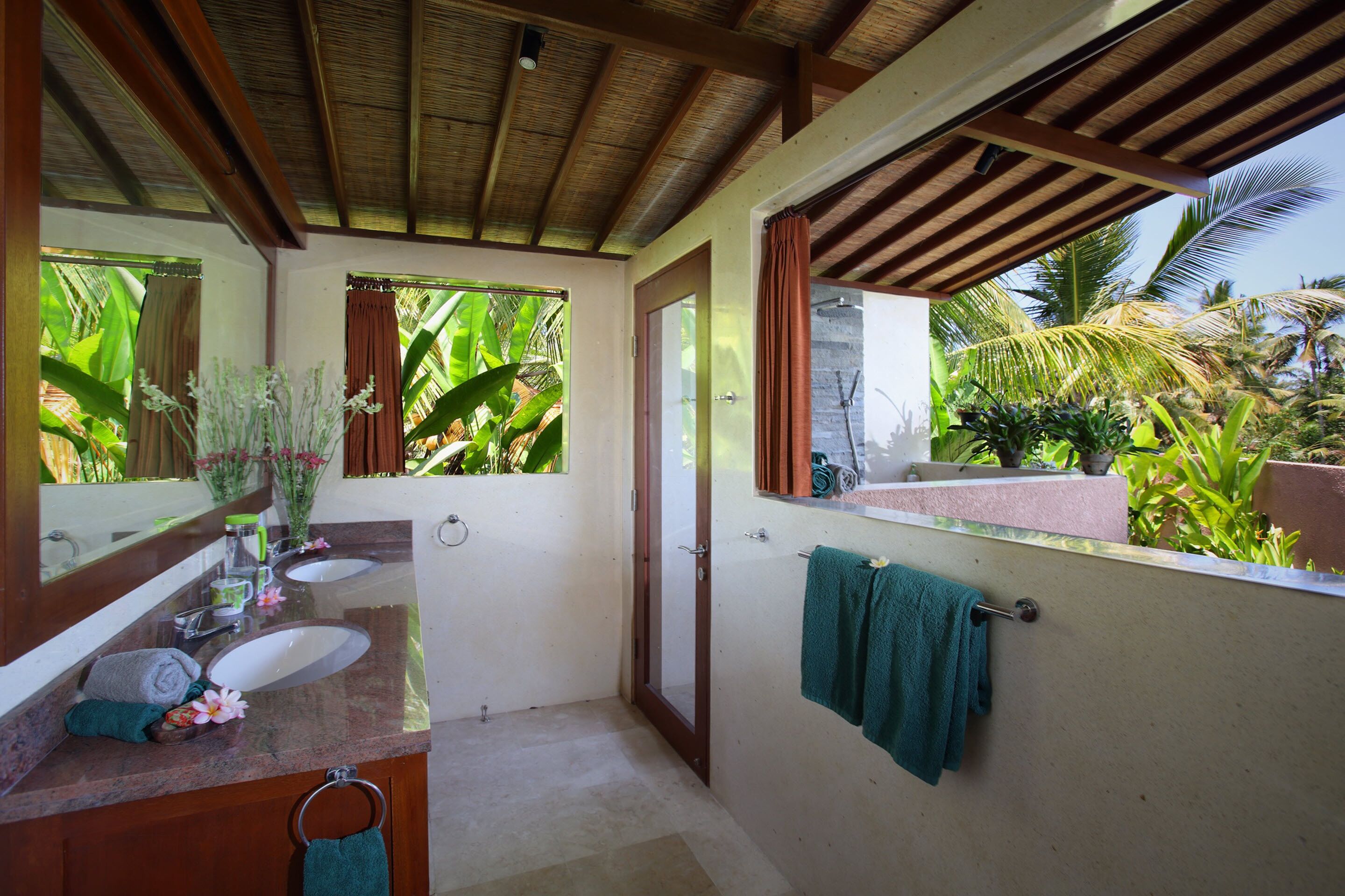 Villa, 4 Bedrooms, Private Pool (Banana) | Bathroom | Rainfall showerhead, free toiletries, hair dryer, bathrobes