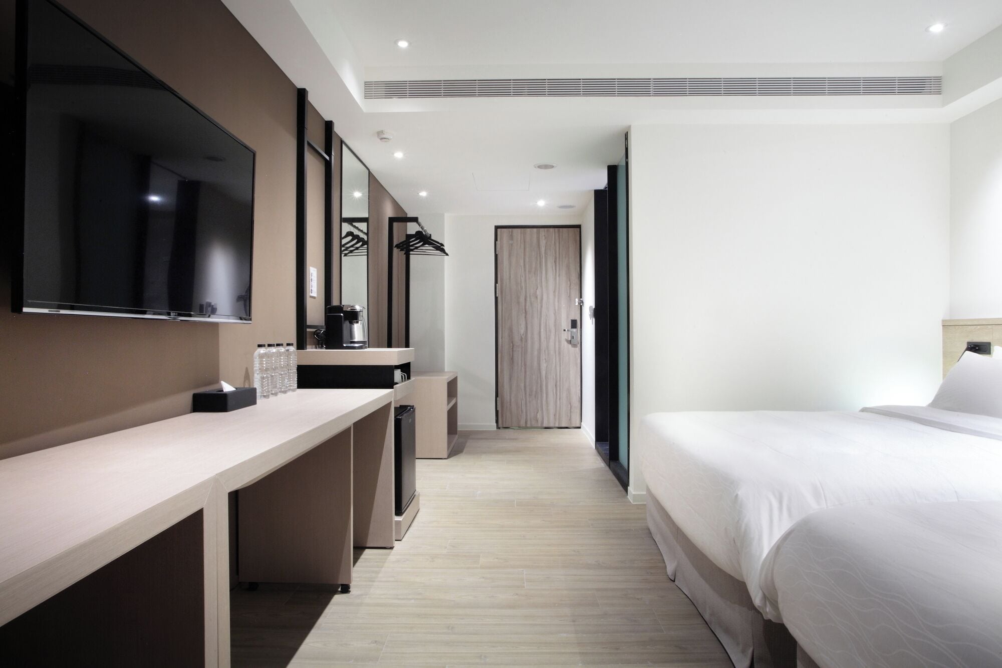 Family Quadruple Room | Premium bedding, minibar, desk, soundproofing