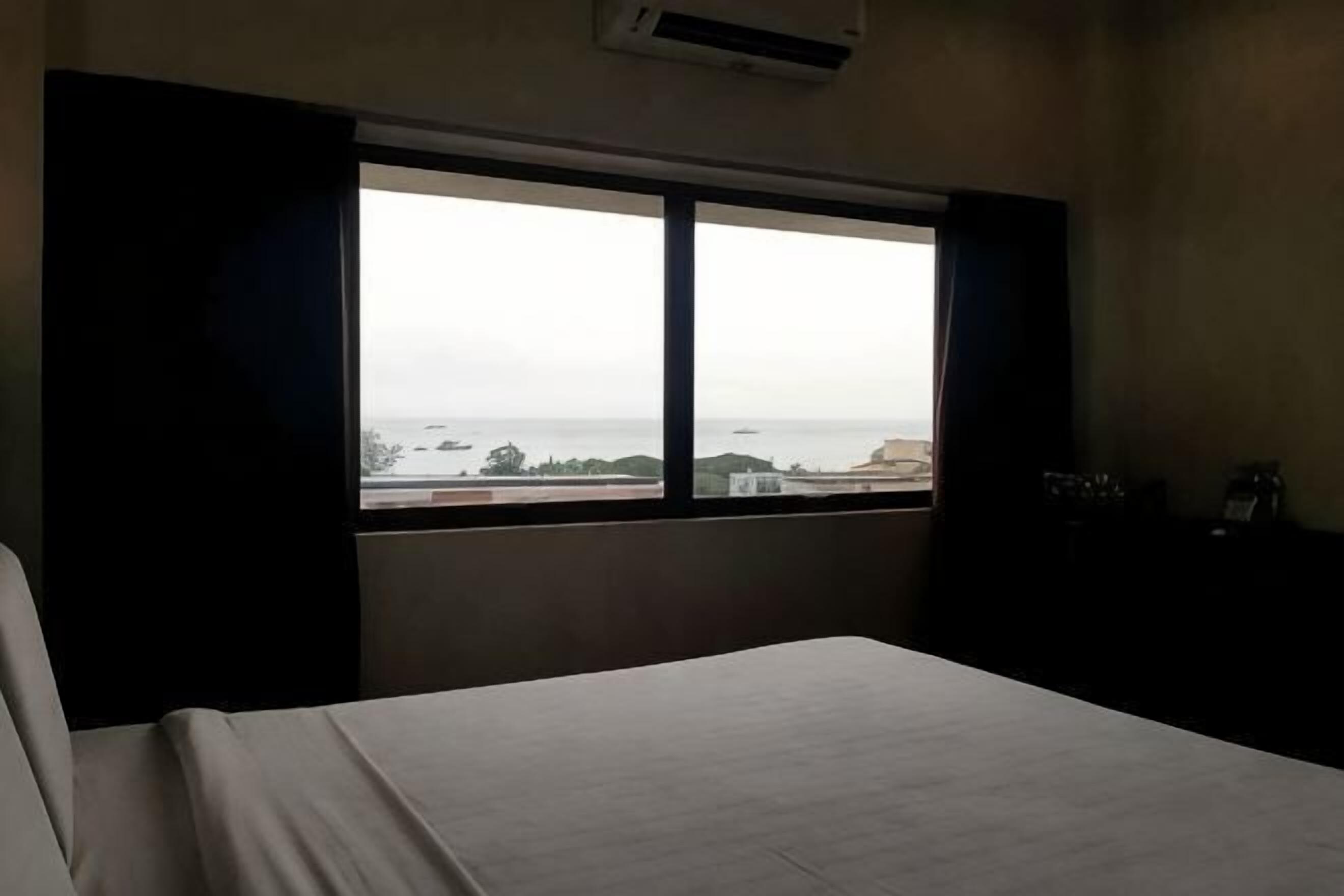 Desk, iron/ironing board, free WiFi