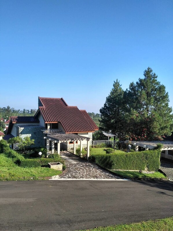 View from room - Villa Ciater Highland (Ciater)