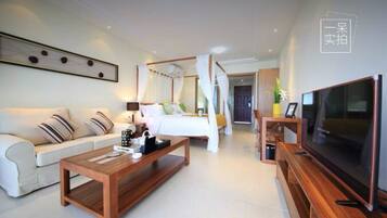 Premier Double Room, Sea View | Desk, blackout curtains, free WiFi