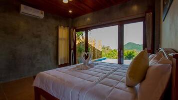 2 bedrooms, desk, blackout drapes, iron/ironing board