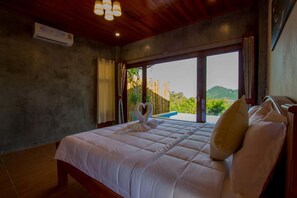 Villa 3/18 ( Private Pool ) | 2 bedrooms, desk, blackout curtains, iron/ironing board - Baan View Talay (Ko Pha-ngan)