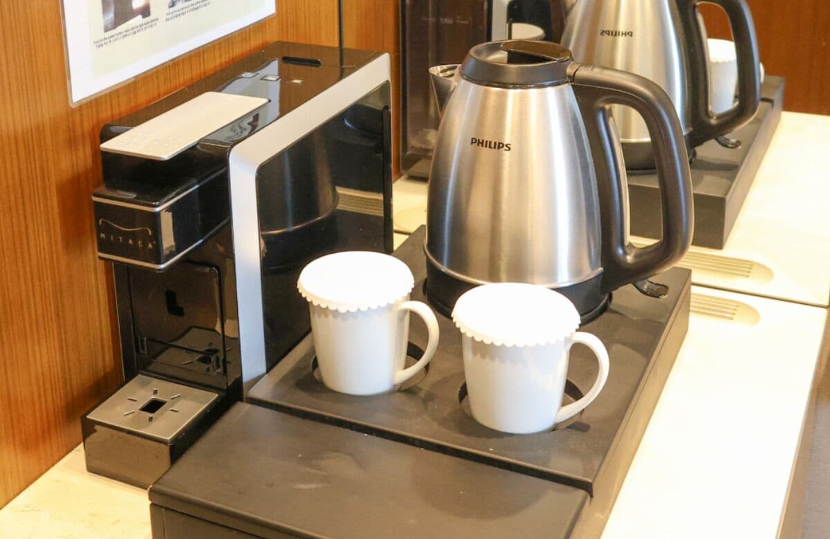 1 bedroom, in-room safe, blackout curtains, soundproofing