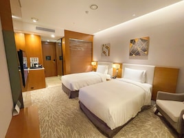 In-room safe, blackout drapes, soundproofing, iron/ironing board