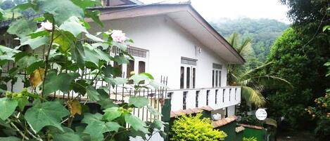 Fachada del alojamiento