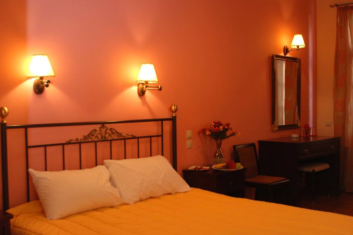 Economy Double Room