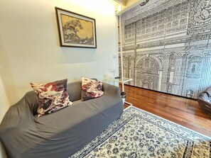 Superior Twin Room | Living area - Shade House - Phuket Downtown (Ratsada)