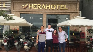 Front of property - Hera Halong Hotel (Bai Chay)