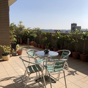 Terrace/patio - Frank's Hostel (Jincheng)