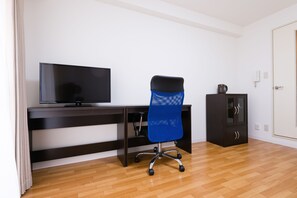 Desk, free WiFi - Osaka Maison Rech (Osaka)