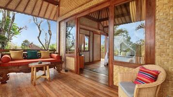 Family Bungalow, Multiple Beds | Minibar, in-room safe, desk, free WiFi