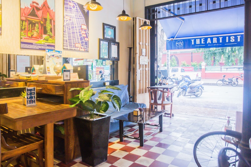 The Artist Residence by null