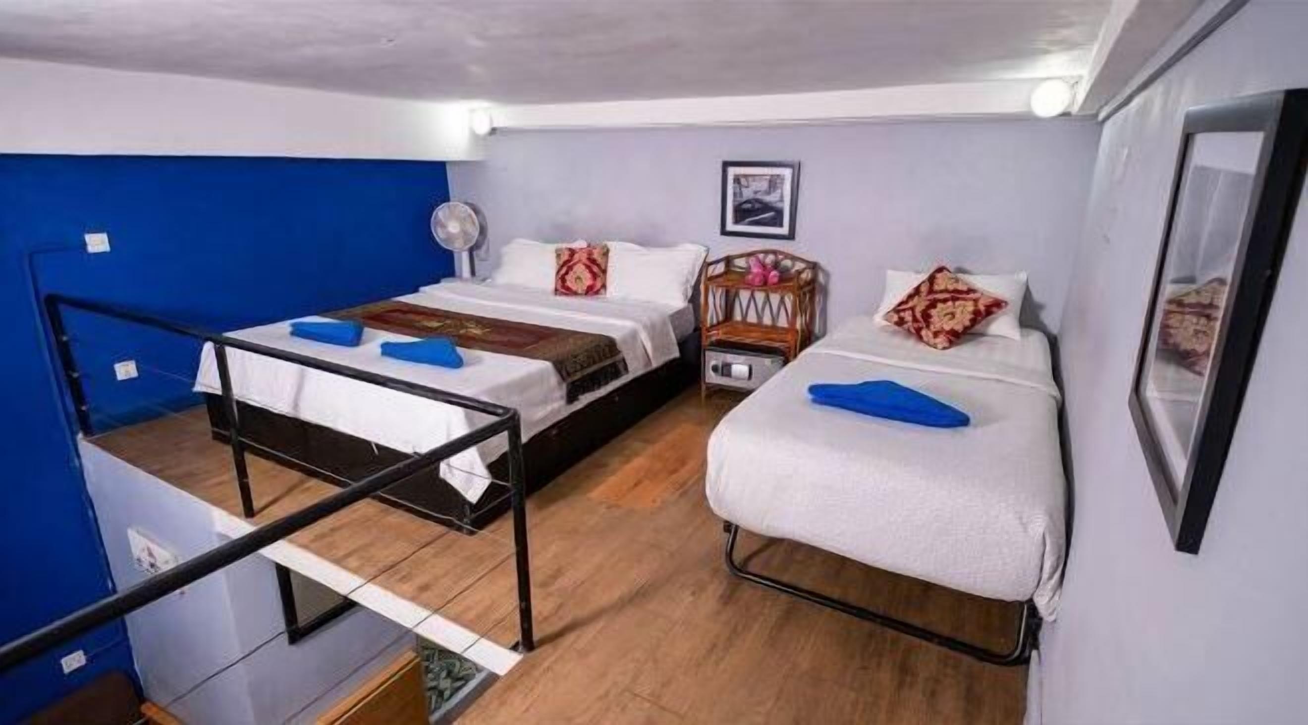 In-room safe, individually decorated, desk, soundproofing