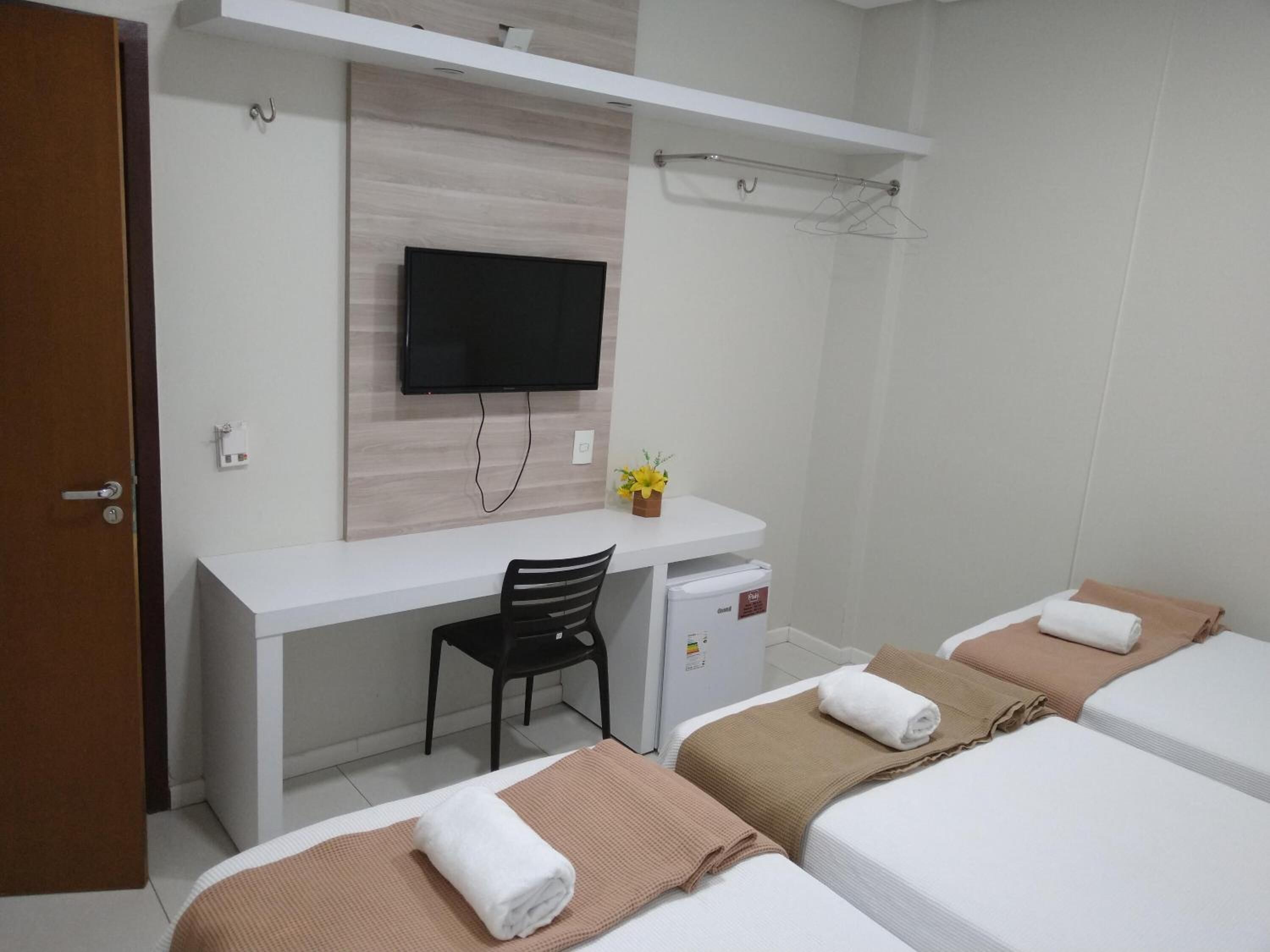 minibar, desk, iron/ironing board, free wifi