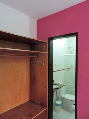 Quarto | Banheiro | Chuveiro, toalhas de banho