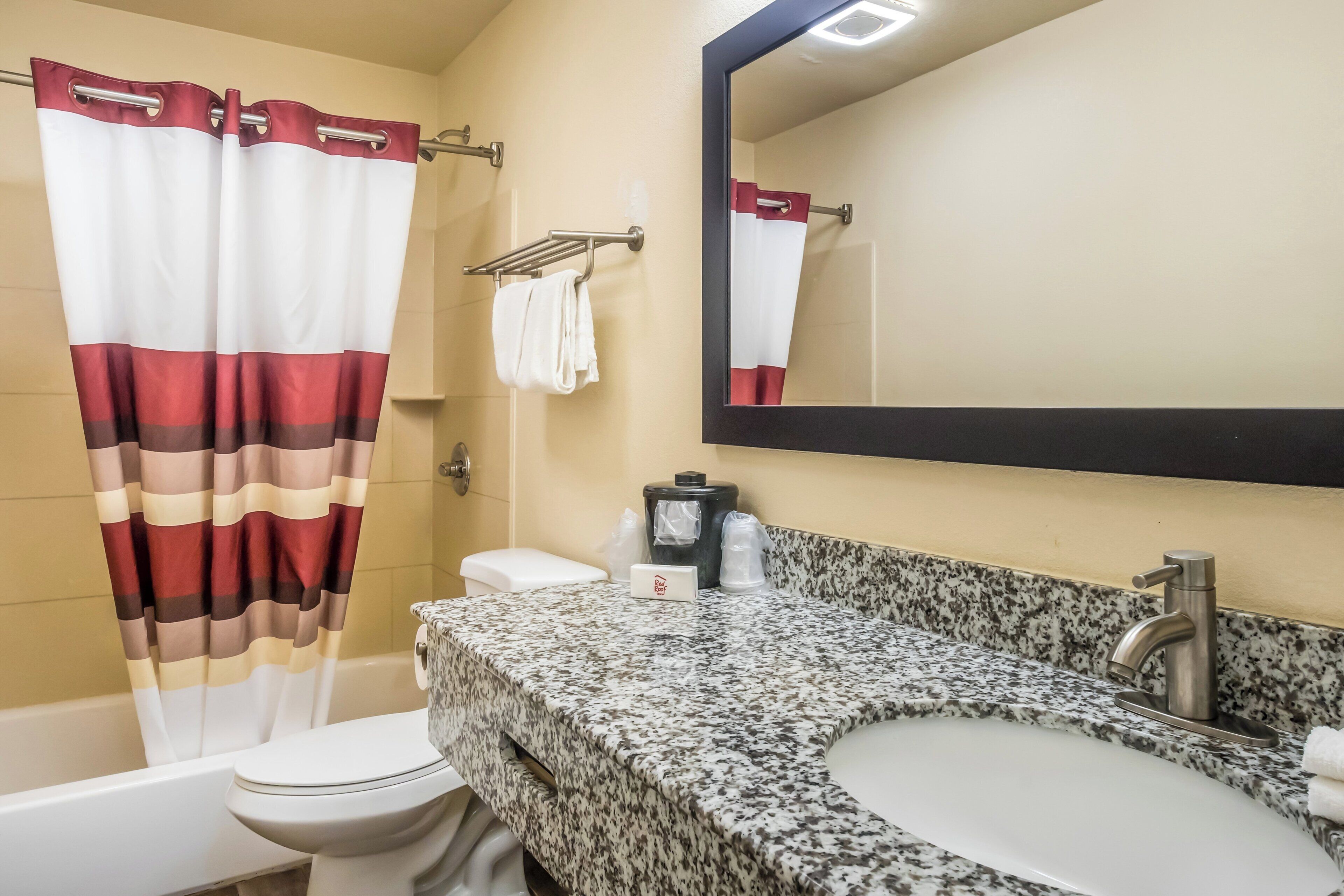 Photo - Red Roof Inn Chicago - Alsip
