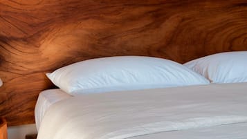 Economy-Vierbettzimmer | 1 Schlafzimmer, individuell eingerichtet, kostenloses WLAN, Bettwäsche