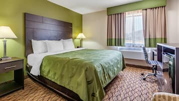 Standard Room, 1 King Bed, Non Smoking | Premium bedding, desk, laptop workspace, blackout drapes
