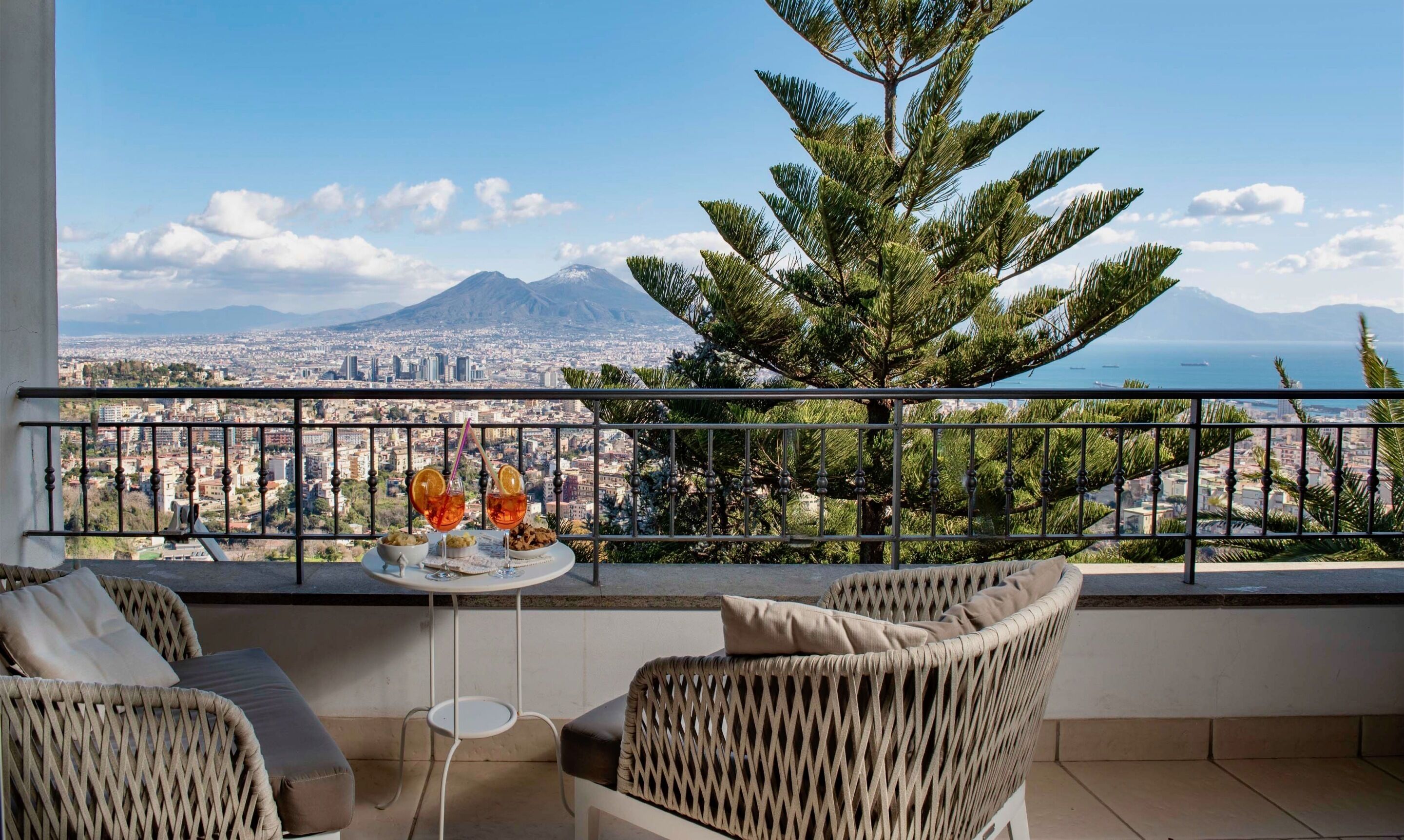 Superior Suite, Ensuite (Suite) | Terrace/patio