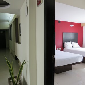 Double Room | Blackout curtains, free WiFi, bed sheets - Hotel Villas Boca (Boca del Río)