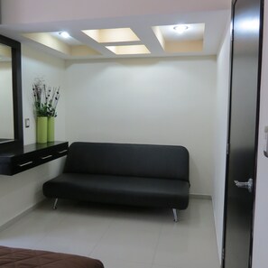 ستائر تعتيم وواي فاي مجانًا وملاءات أسرّة