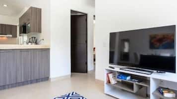 Family Condo, 2 Bedrooms | Living area