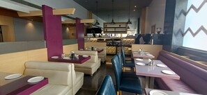 International cuisine - Hotel Gopalas Residency (Bhiwandi)