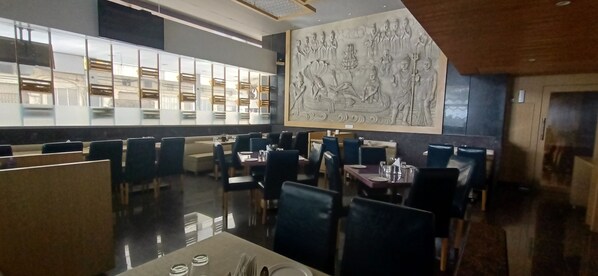 International cuisine - Hotel Gopalas Residency (Bhiwandi)