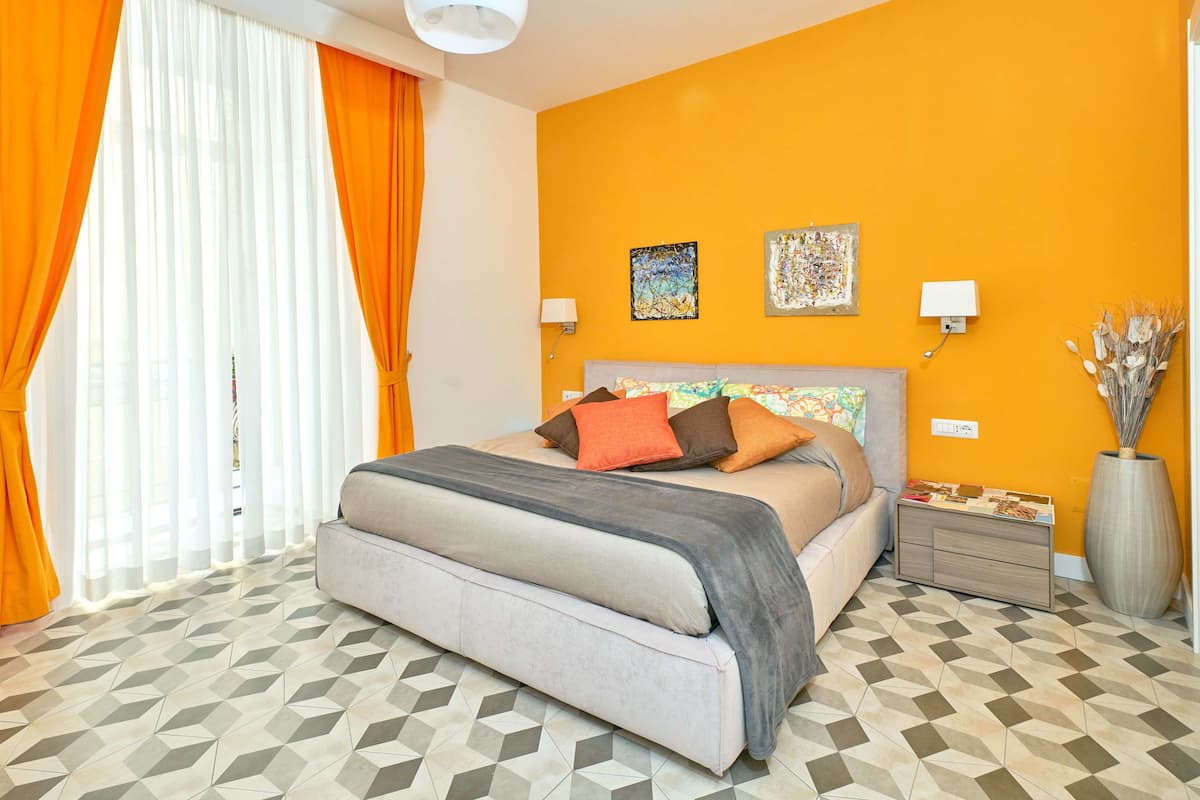 Habitación familiar, 1 cama de matrimonio con sofá cama, balcón | Vistas desde la habitación