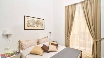 Gallery Duplex, Multiple Beds, Balcony | Terrace/patio