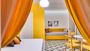 Family Room, 1 Queen Bed with Sofa bed, Balcony | Premium bedding, down comforters, in-room safe, individually decorated