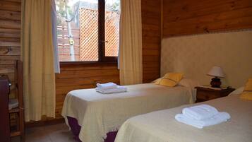 Twin Room | Premium bedding, pillow-top beds, individually decorated, desk