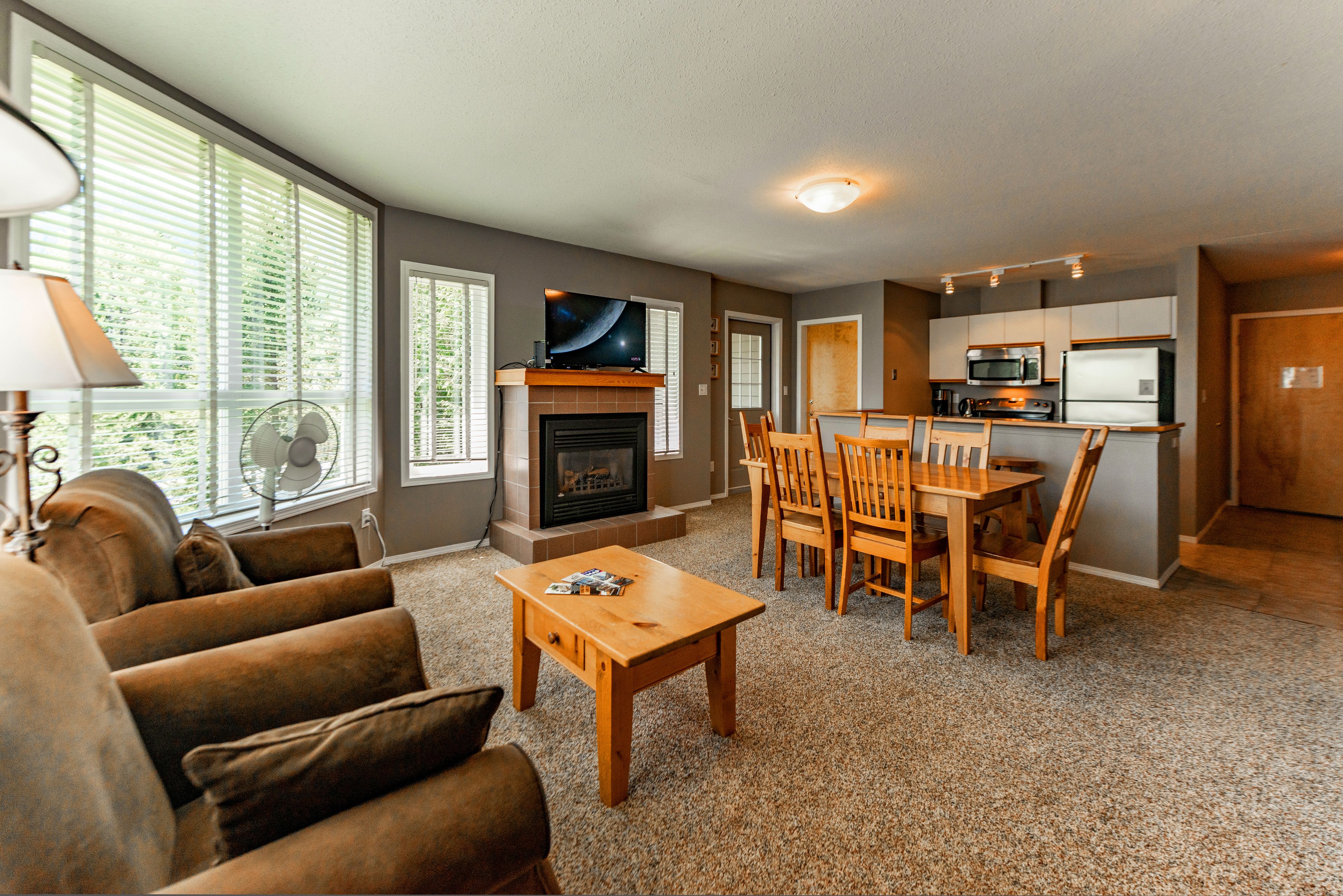 30-inch flat-screen TV with digital channels, TV, Netflix