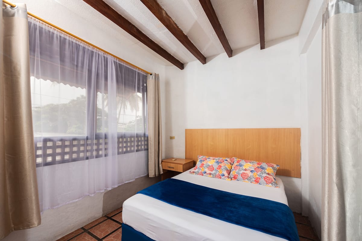 Suite familiare, 2 camere da letto, balcone | 1 camera, insonorizzazione, Wi-Fi gratuito, lenzuola