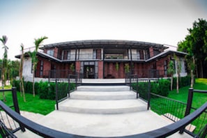 Property grounds - Sangkhlakiri Resort (Sangkhla Buri)